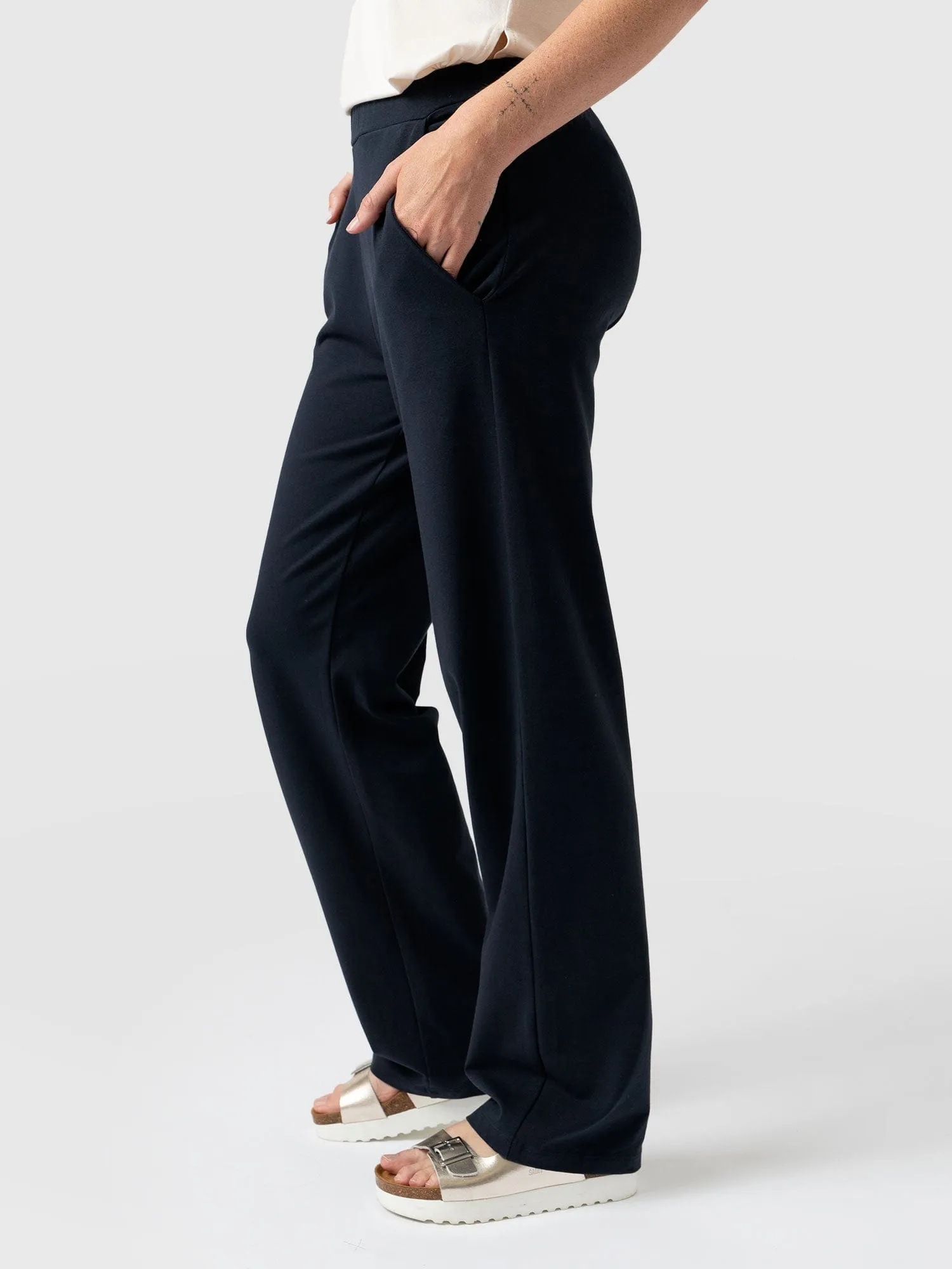 Apartment Pant - Navy