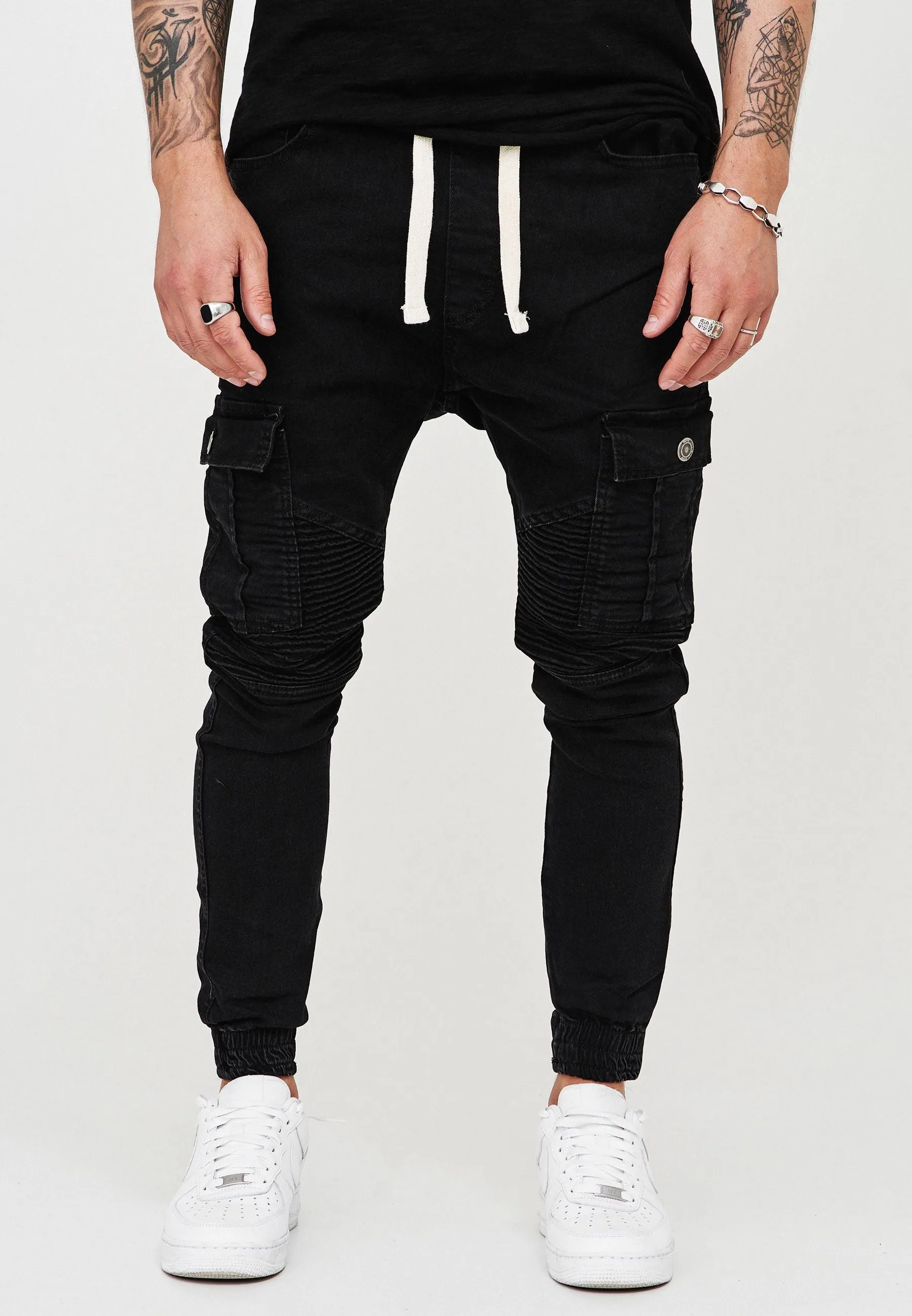 Behype. Biker Jeans Chino Schwarz RJ-2276