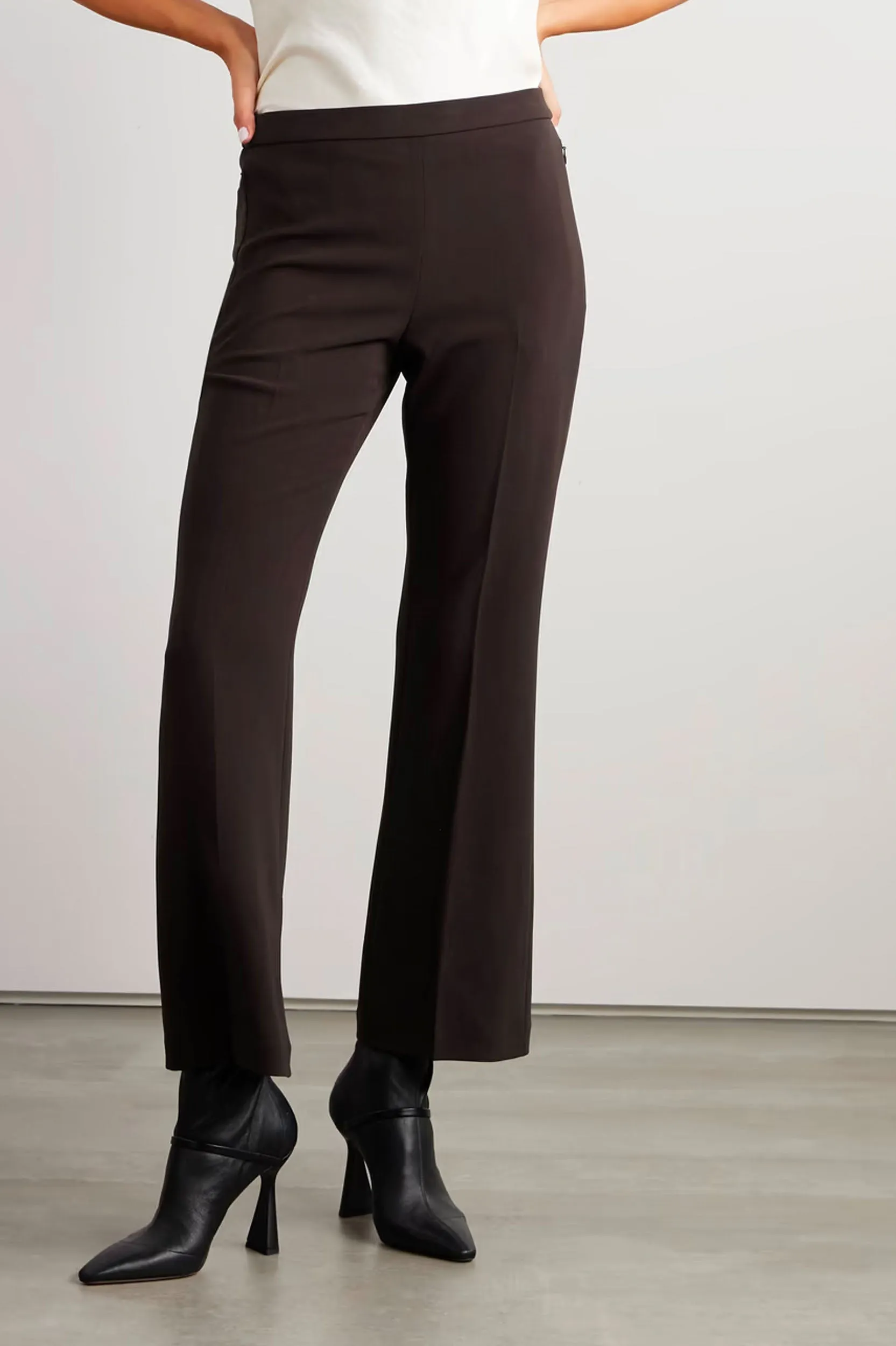 Demitria Pant in Mink