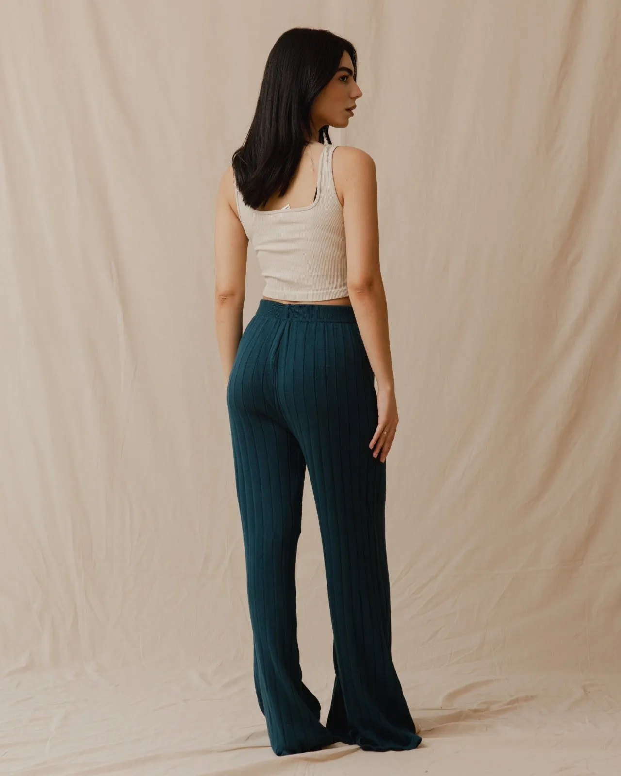 Knitted Pants With A Slit Teal