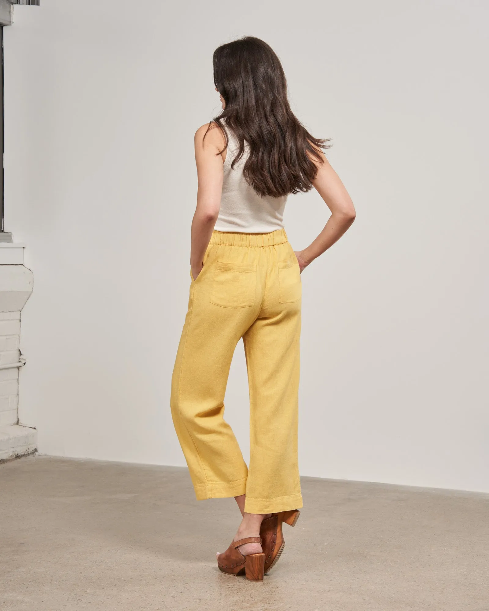 Linen Pull-On Pant