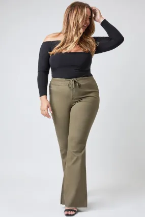 Plus Size Women's Pull On Fray Hem Flare Jeans