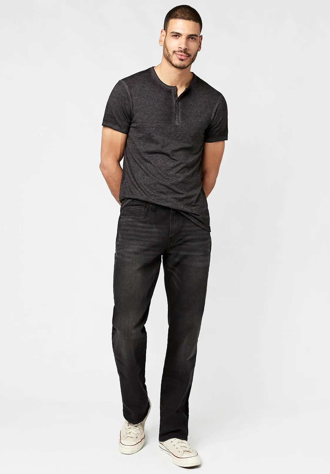 Relaxed Straight Driven Men's Jeans in Black Wash - BM22746