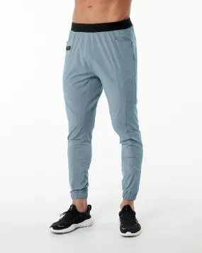 Studio Pant - Fog Blue